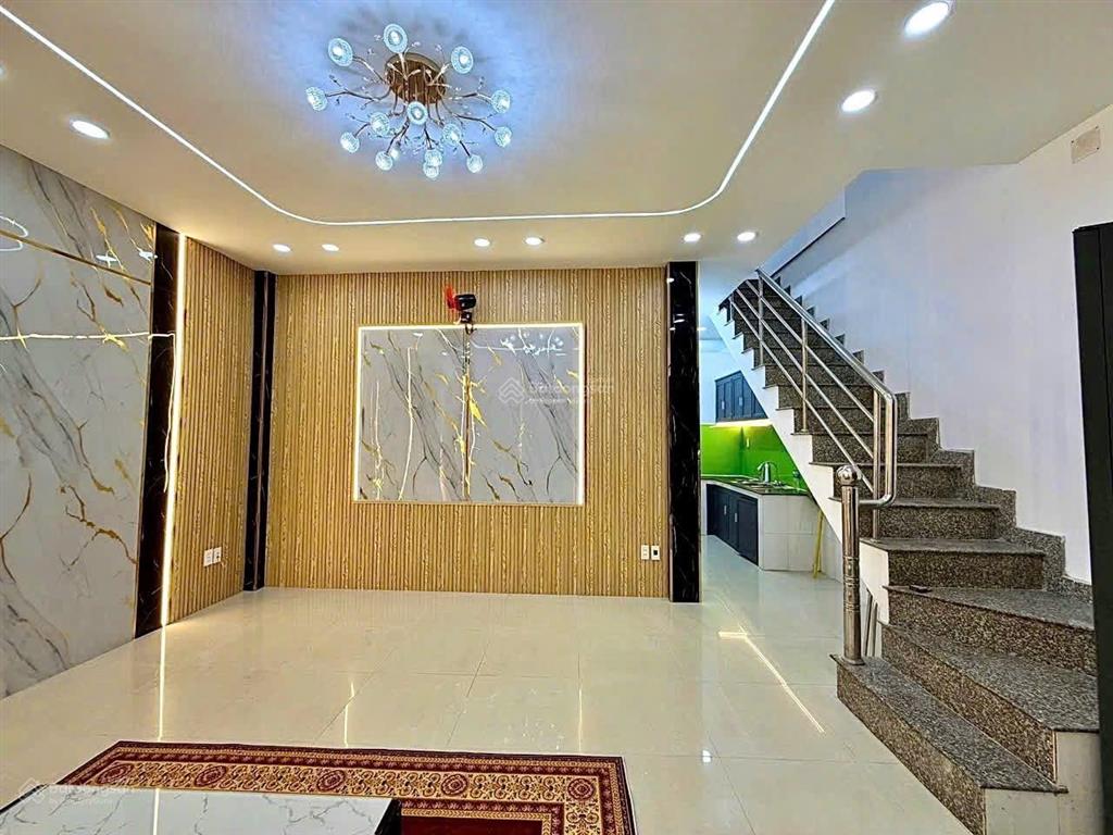 Bán nhà mới nguyễn trãi q5 3 tầng + sân thượng chỉ 5.5 tỷ tl * 151/.... nguyễn trãi