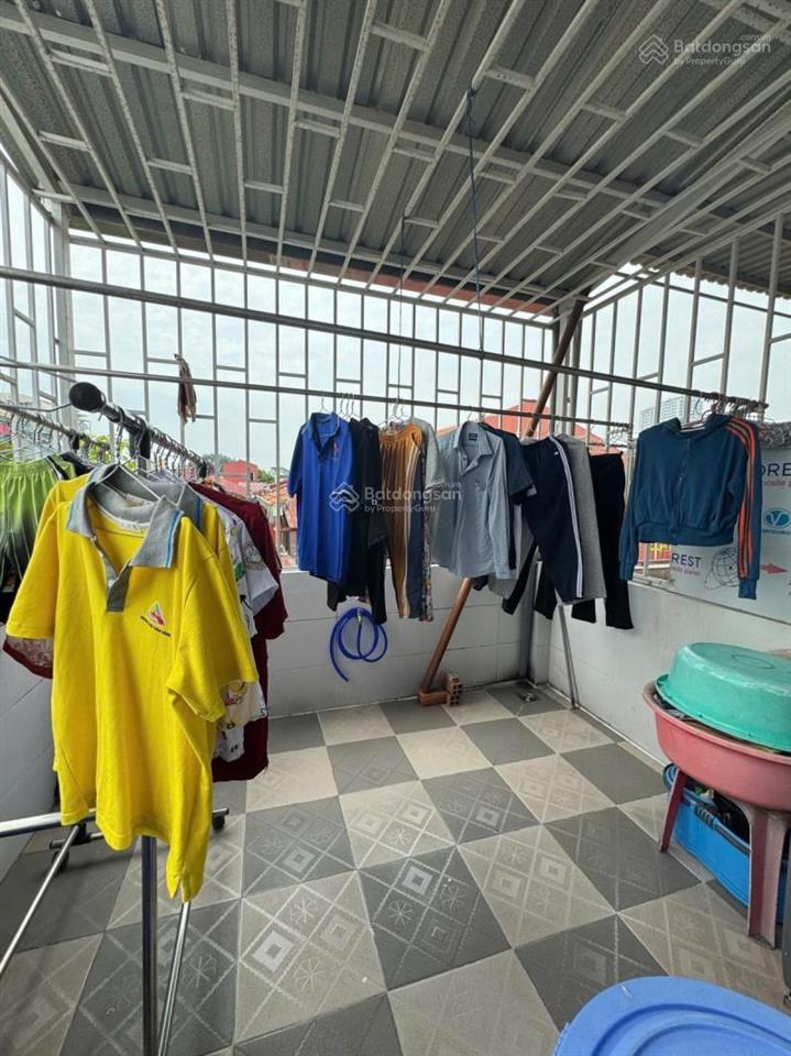 Nhà đẹp 5 tầng oto ngủ nhà  trung tâm quận 10  chỉ việc xách vali vào ở
