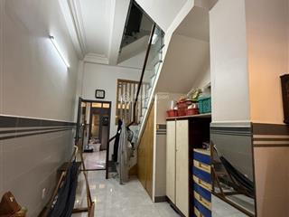 Bán nhà quận 8  nhà mới tinh  hẻm thông thoáng  gần mặt tiền cực hiếm  đường bông sao