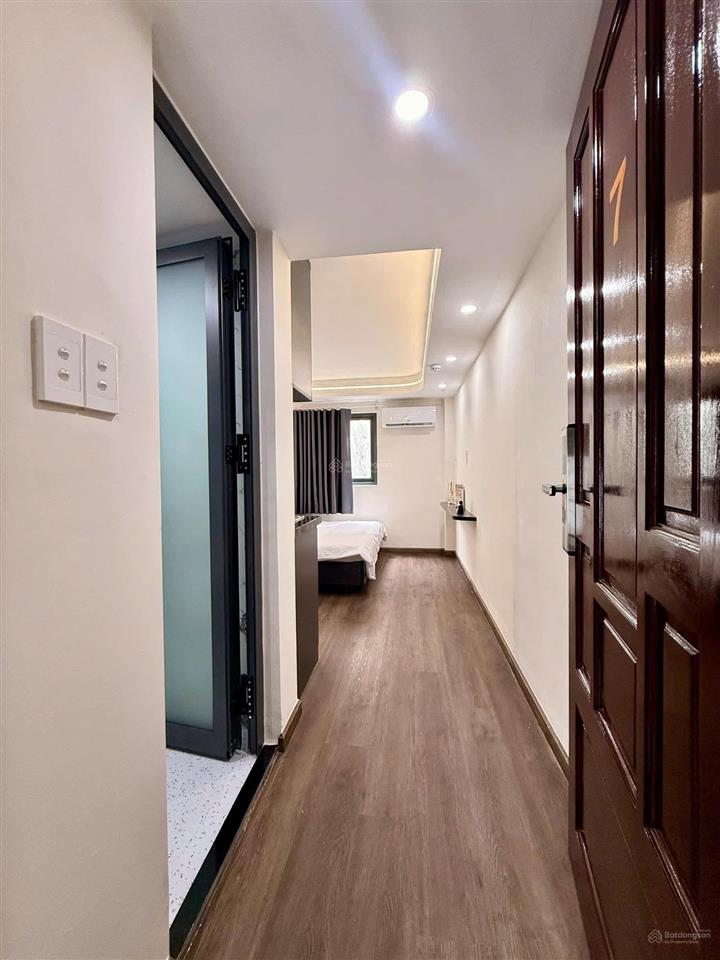 Cần bán nhà cách mạng tháng 8  chdv 7 phòng full nội thất thang máy trung tâm quận 3 chỉ 14.5t