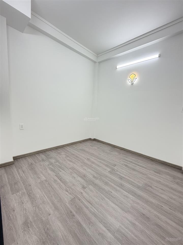 Bán nhà quận 10 đường cao thắng ngang hiếm 5m chỉ 7,88 tỷ