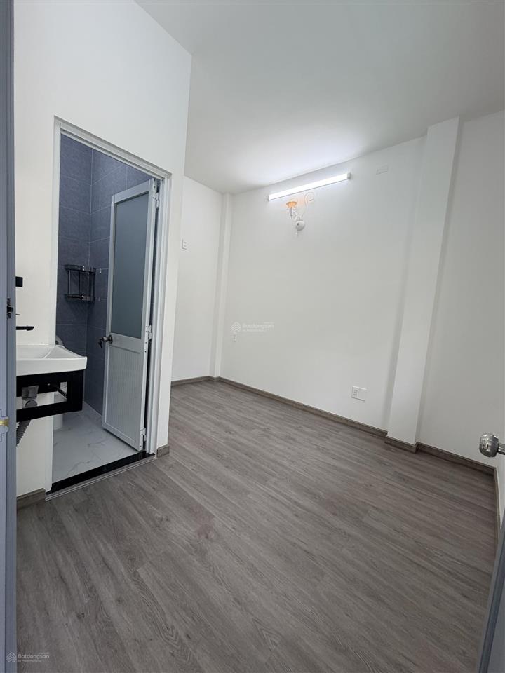 Bán nhà quận 10 đường cao thắng ngang hiếm 5m chỉ 7,88 tỷ