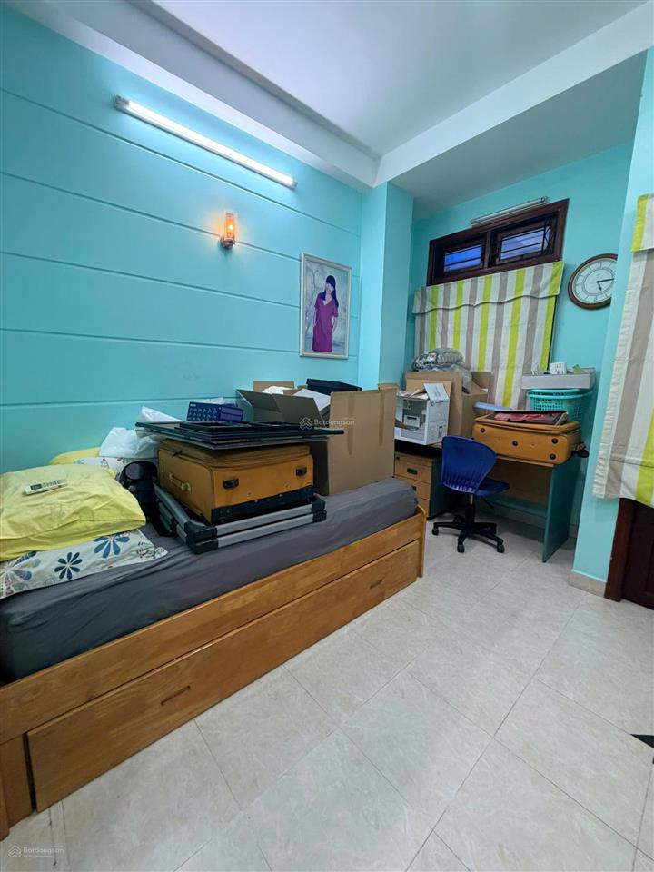 Cho thuê nhà nguyên căn hxh phan văn trị  nguyễn văn cừ phường chợ quán  4m x 16m