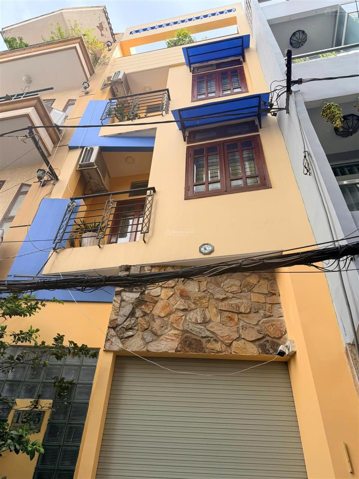 Cho thuê nhà nguyên căn hxh phan văn trị  nguyễn văn cừ phường chợ quán  4m x 16m