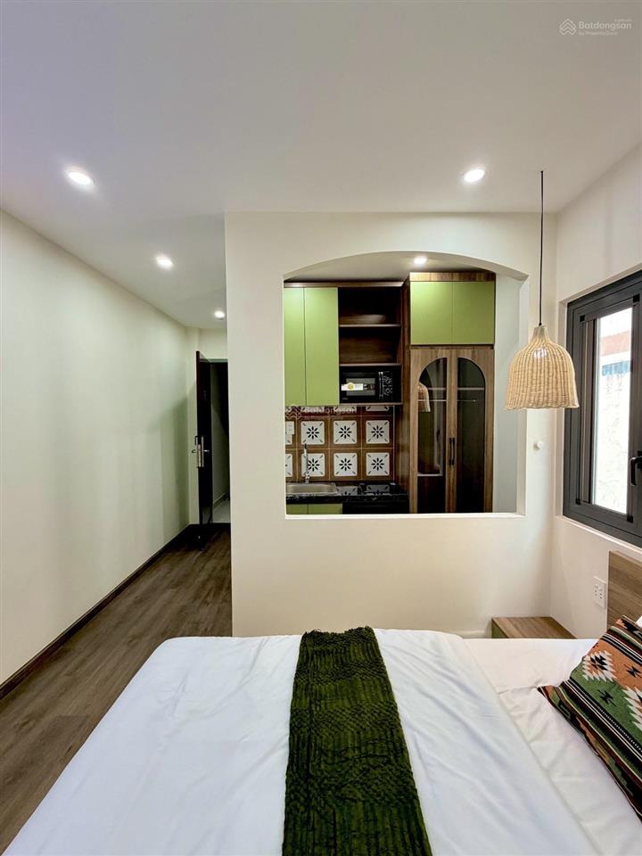 Bán nhà cmt8 q.3  185m2 sử dụng  7pn 7wc tặng nội thất, đang có hợp đồng thuê 50tr/tháng