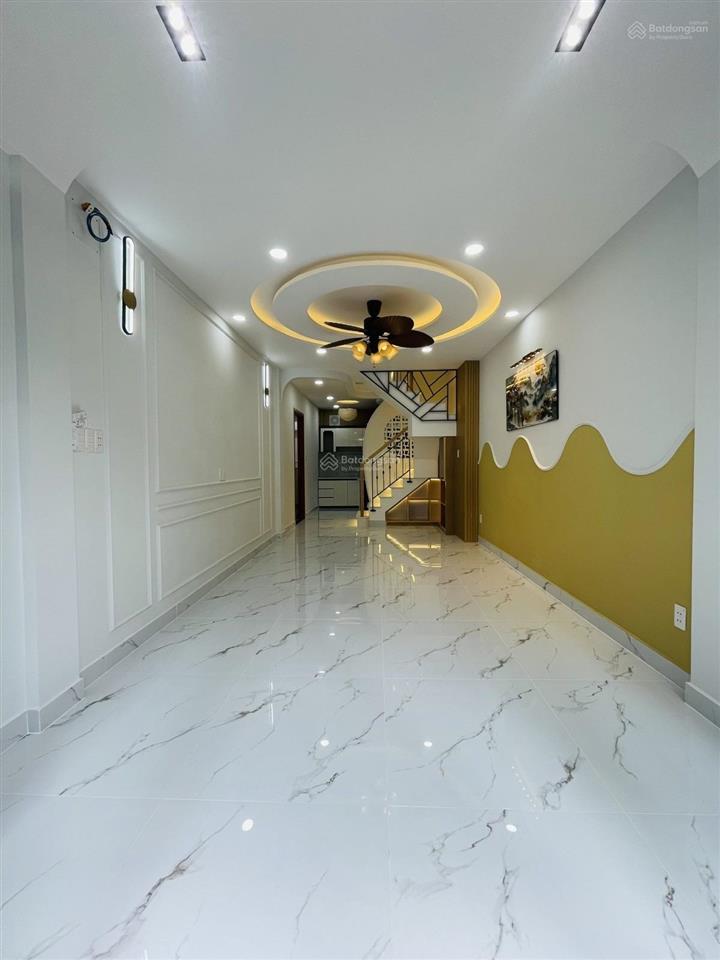 Bán nhà hẻm 90/ lê hồng phong q.5  3,4m/6m x 10,5m  2 tầng  3pn giá 7,1 tỉ