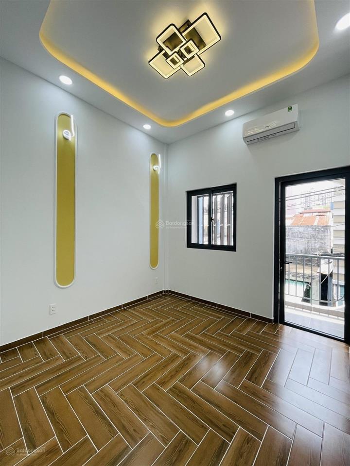 Bán nhà hẻm 90/ lê hồng phong q.5  3,4m/6m x 10,5m  2 tầng  3pn giá 7,1 tỉ