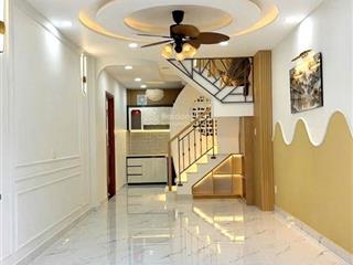 Bán nhà hẻm 90/ lê hồng phong q.5  3,4m/6m x 10,5m  2 tầng  3pn giá 7,1 tỉ