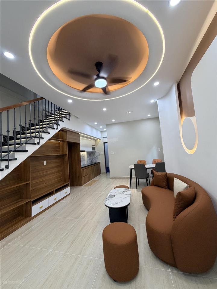 Bán nhà căn góc nhà đường thiên phước tân bình ngang 4,3m 6,38 tỷ