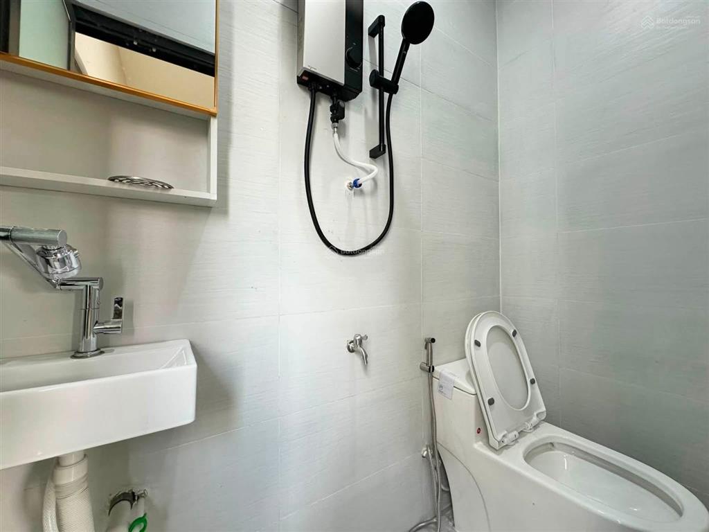 Bán nhà căn góc nhà đường thiên phước tân bình ngang 4,3m 6,38 tỷ