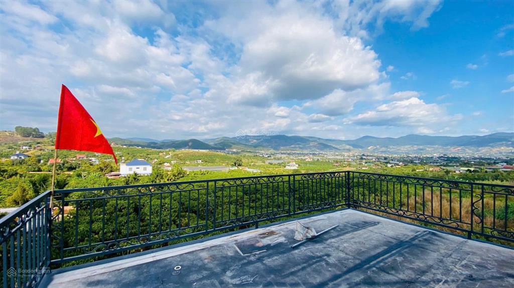 Căn villa khiến người xem xong quyết định xuống tiền ngay hill house retreat/view hiếm nam ban