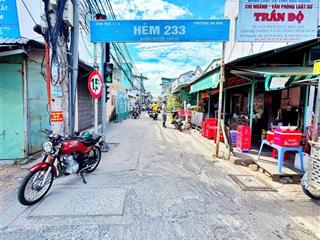 Nhà mới đẹp, 4 phòng ngủ ngay trung tâm, hẻm 233 nguyễn văn cừ  p. cái khế  cần thơ