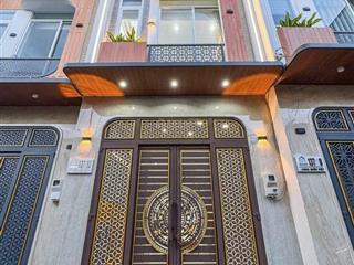 Căn trệt lầu và 2 lầu, full nội thất, thiết kế hiện đại  giá tốt khách cọc sớm