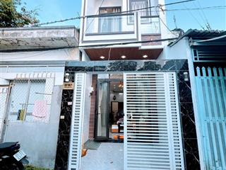 Bán gấp giá tốt cho khách thiện chí,nhà đẹp số hồng hoàn chỉnh,sang tên ngay