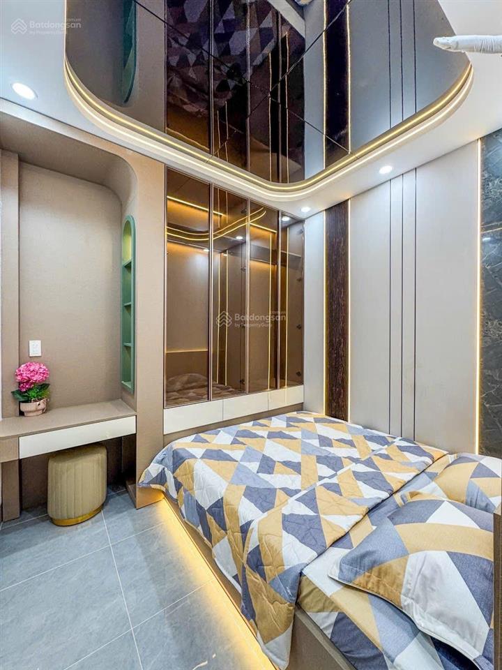 Nhà mới đẹp phường điểm ninh kiều, sổ hồng hoàn công, cách 300m đầy đủ tiện ích