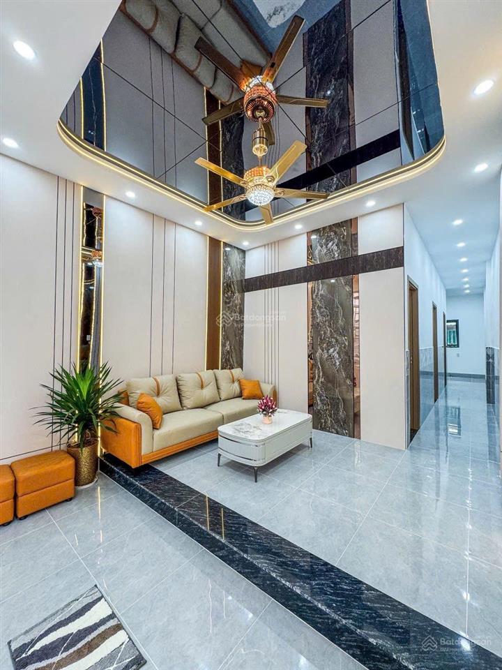 Nhà mới đẹp phường điểm ninh kiều, sổ hồng hoàn công, cách 300m đầy đủ tiện ích