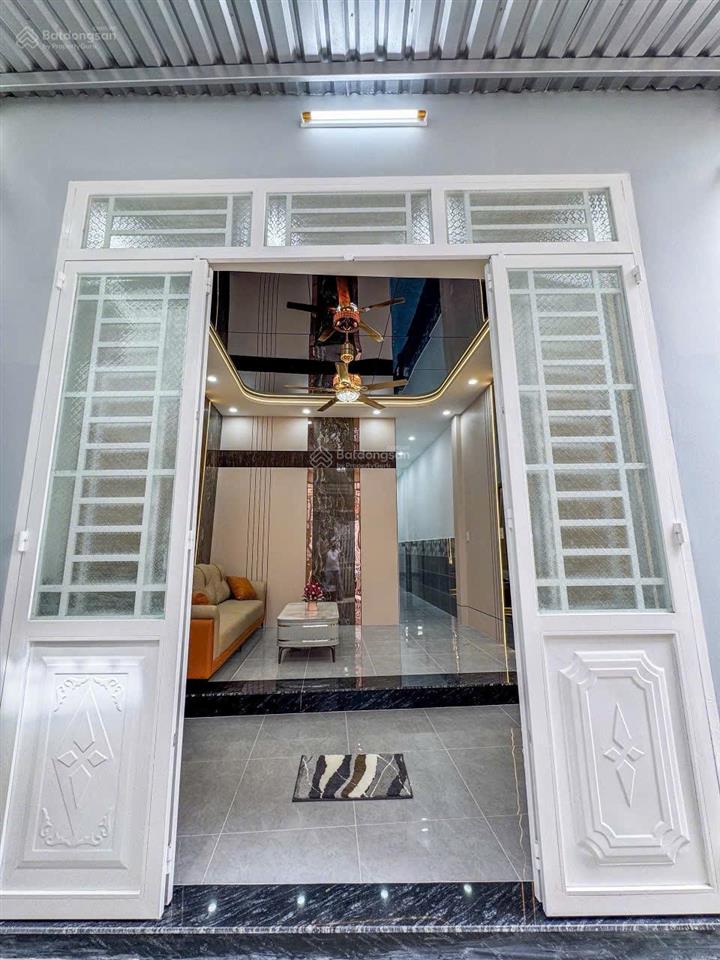 Nhà mới đẹp phường điểm ninh kiều, sổ hồng hoàn công, cách 300m đầy đủ tiện ích