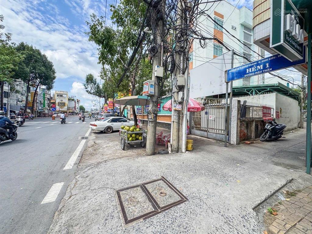 Nhà mới đẹp phường điểm ninh kiều, sổ hồng hoàn công, cách 300m đầy đủ tiện ích