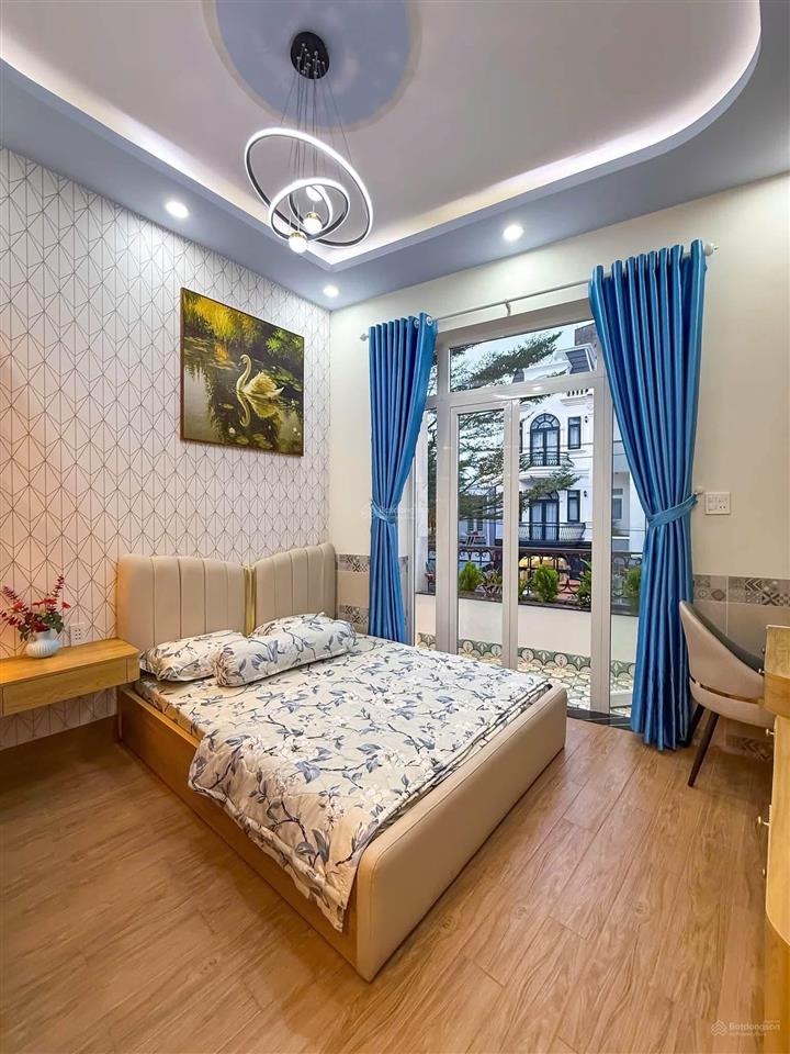 Nhà mặt tiền đ. xuân hồng mới xây, sát bv nhi đồng  đh fpt, thuận tiện định cư, kinh doanh...
