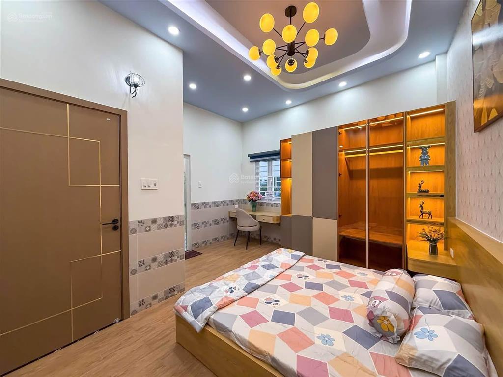 Nhà mặt tiền đ. xuân hồng mới xây, sát bv nhi đồng  đh fpt, thuận tiện định cư, kinh doanh...
