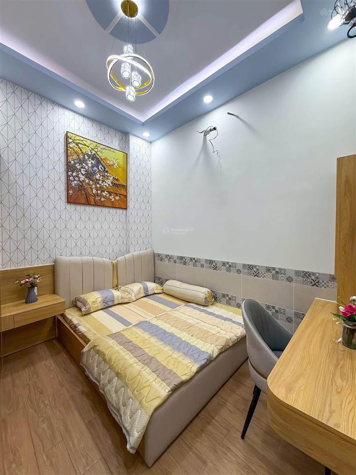 Nhà mặt tiền đ. xuân hồng mới xây, sát bv nhi đồng  đh fpt, thuận tiện định cư, kinh doanh...