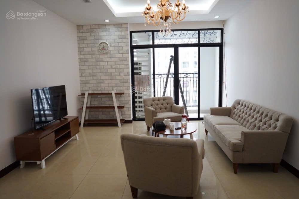 Bán gấp căn 2pn+1 diện tích 102m2 toà r4 royal city, giá nhỉnh 8 tỷ,  0973 421 ***