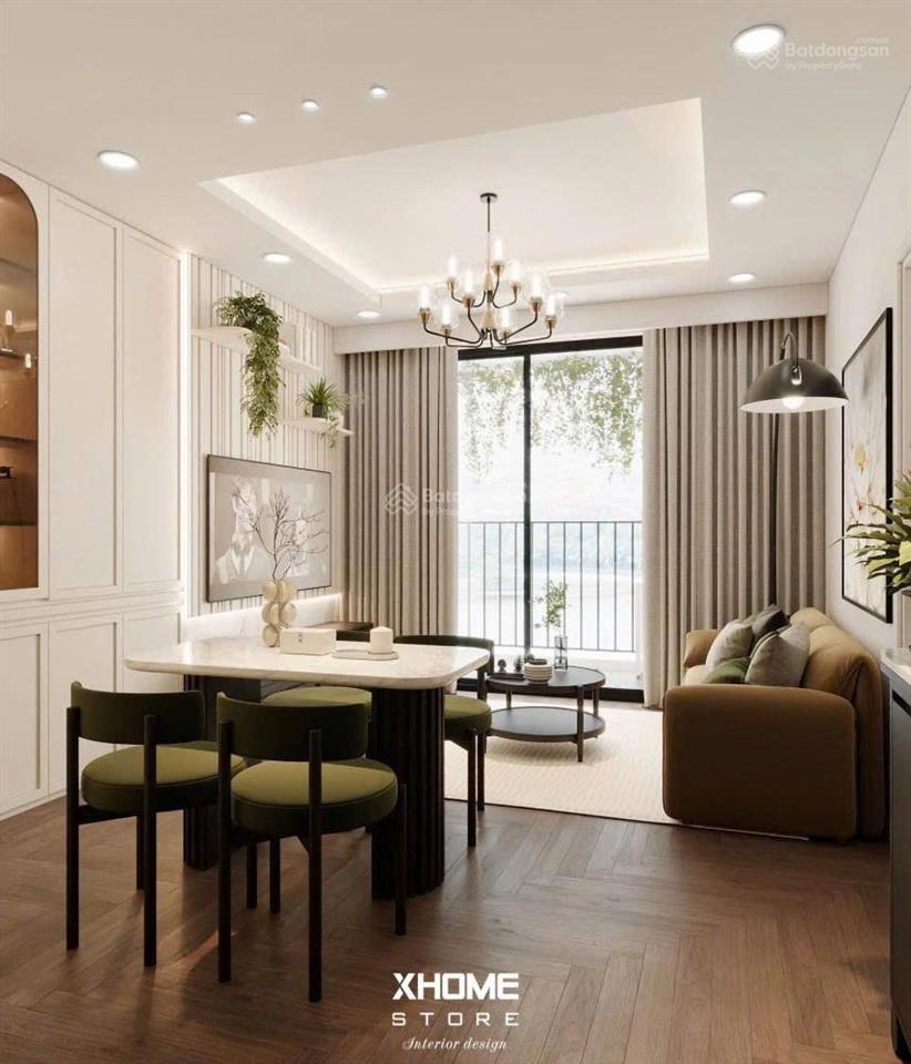 Cần bán căn 2pn, 2vs kđt royal city, full nội thất, giá chỉ 6,8 tỷ bao phí sang tên.  0973 421 ***