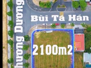 Bán 2.100m2 đất 3 mặt tiền chương dương, bùi tá hán, lê huy cát, view sông hàn