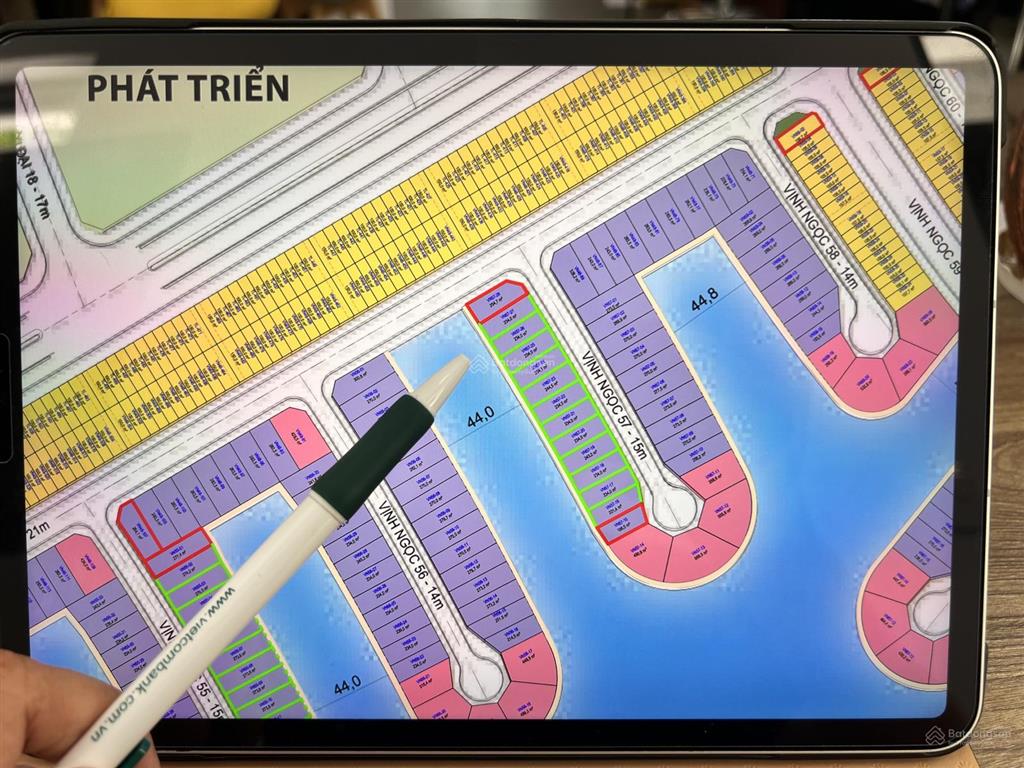 Nhà phố 100m2 vị trí đẹp giãn xây 17 tỷ, thanh toán 3 tỷ sở hữu ngay
