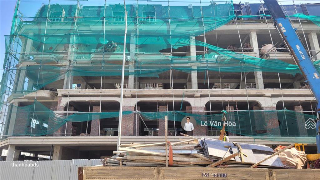Chiết khấu 30% căn 90m2 áp góc 7.146 tỷ 5 tầng, áp góc, phân khu ngôi sao mới.  0969 149 ***
