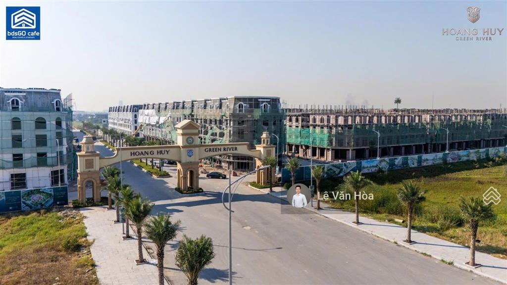 Bán liền kề mặt quảng trường, gần công viên sông hòn ngọc. giá 7,96 tỷ