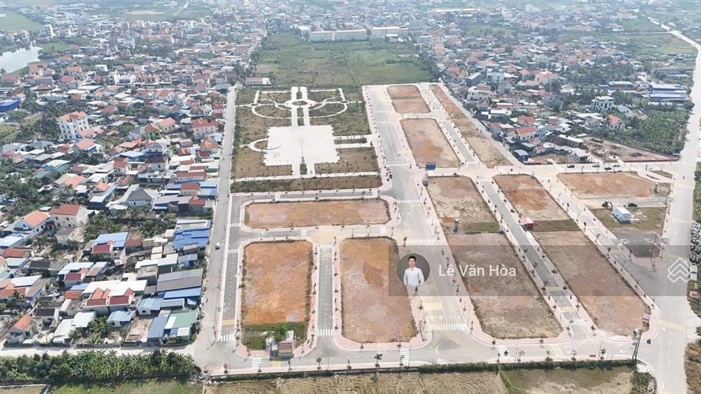 Bán lô áp góc đấu giá lập lễ  84m2 ngang 6m, hướng view biệt thự, công viên