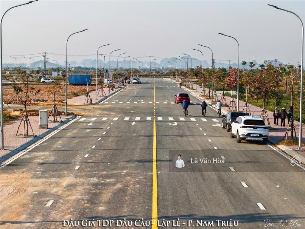 Bán lô áp góc đấu giá lập lễ  84m2 ngang 6m, hướng view biệt thự, công viên