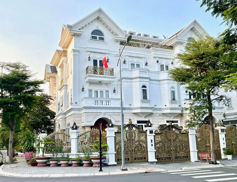 Biệt thự đơn lập mặt tiền dương quảng hàm, thang máy, tiện kinh doanh  toantranvillas