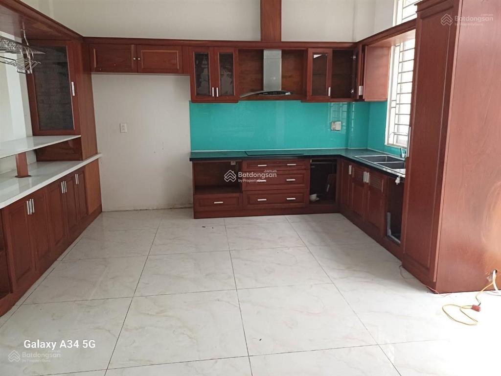 Nhà có hầm cityland garden hills, hợp đồng 3 năm không tăng giá, 5pn 5wc  toantranvillas
