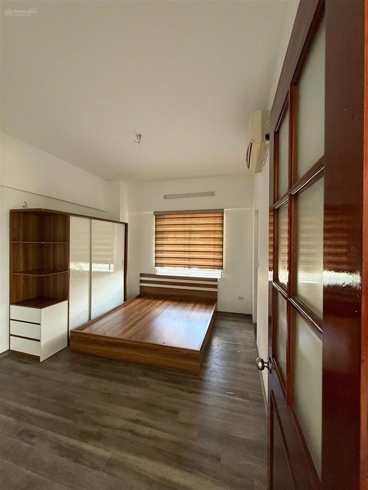 Cần bán nhanh căn 2pn 75m2 trước tết, thiết kế đẹp, full nội thất, 4.6 tỷ cc h khu đt việt hưng