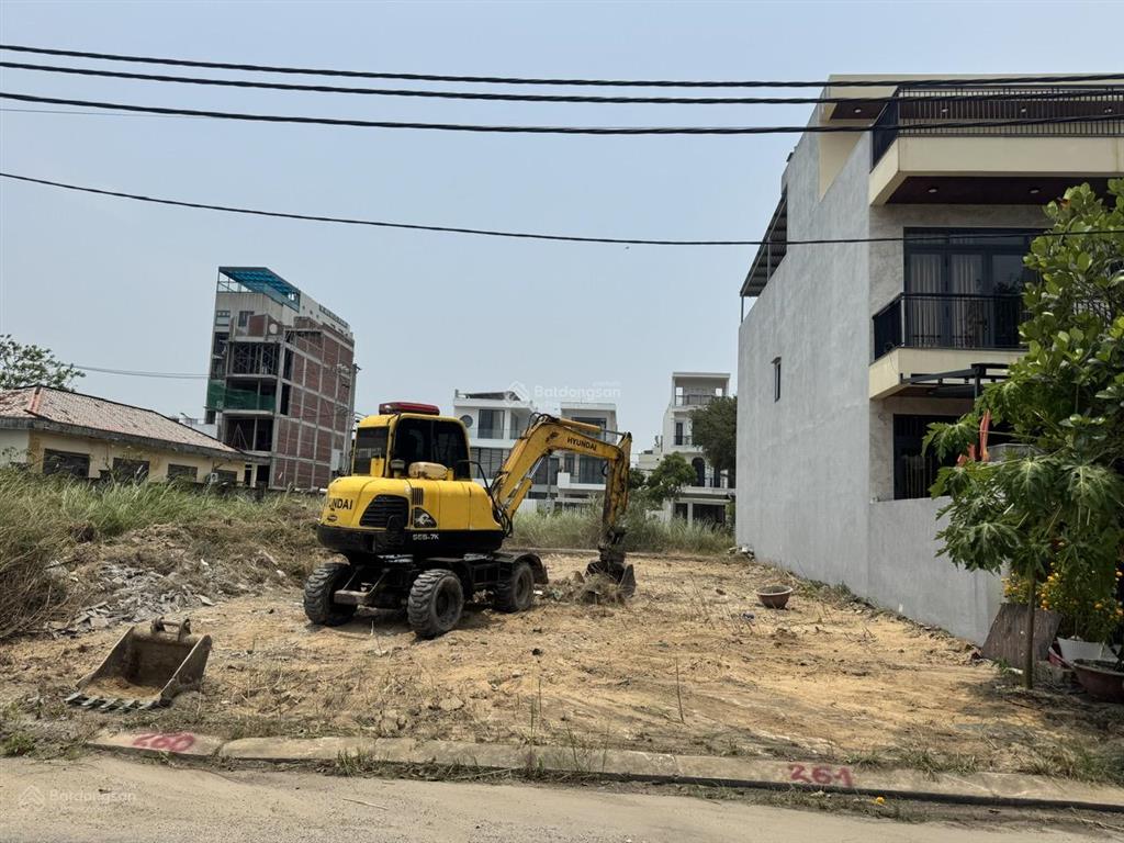 400m2/ 33 tỷ, đất đường thủy sơn 6,sát 600 giường,núi non nước, bãi tắm sơn thủy.