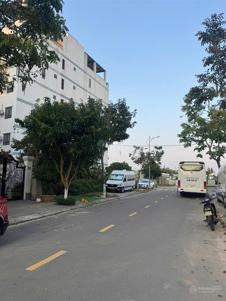 158m2/13,5 tỷ.đất 2 m tiền, đường vũ duy đoán và nguyễn đình trân.sát bãi tắm sơn thủy