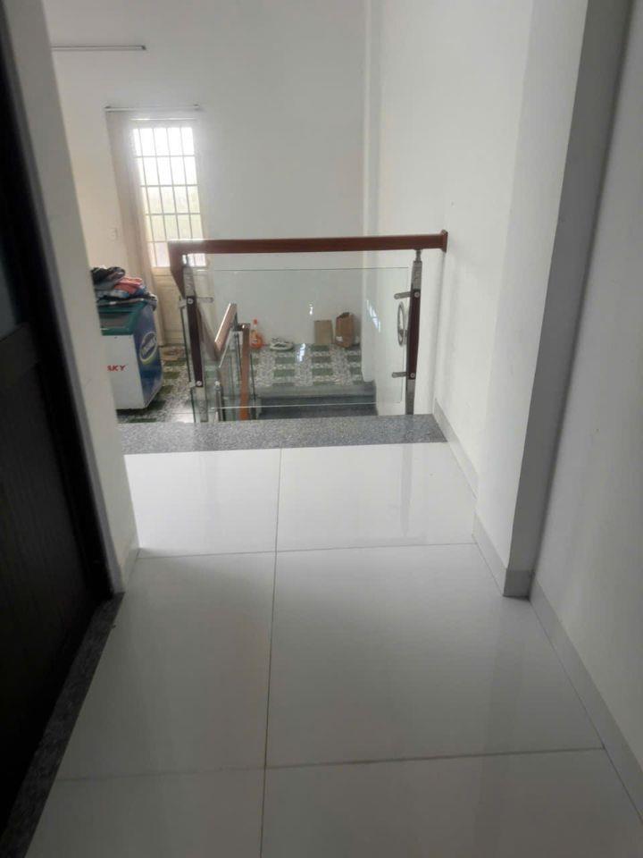 10,7 tỷ/240m2 sàn.Nhà đường Tùng Thiện Vương, 3 tầng,4 P ngủ,khu Nam Việt Á, sát BV 600 giường.