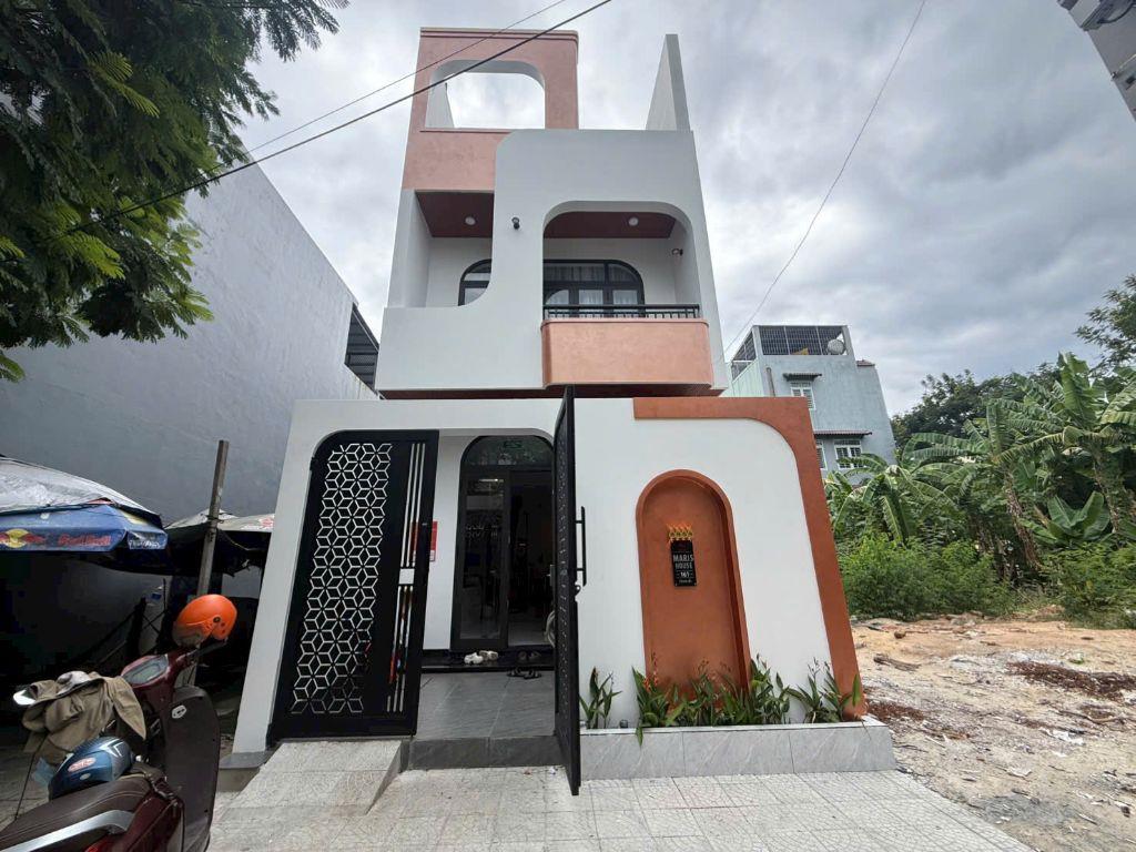 13tỷ/240m2 sàn.Nhà đường Trịnh Lỗi, 3 tầng,4 P ngủ,khu Nam Việt Á, sát BV 600 giường.