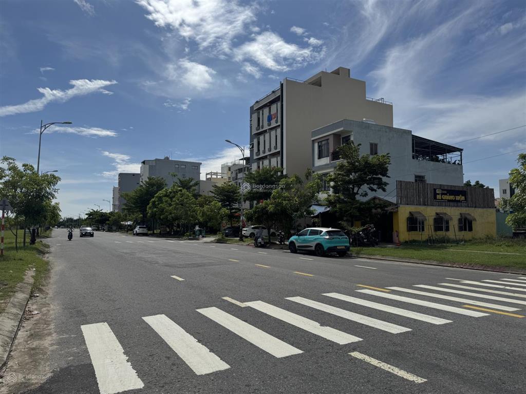 157m2/15 tỷ. đất 2 mặt tiền đường nguyễn xiển và thủy sơn 2. sát bãi tắm sơn thủy
