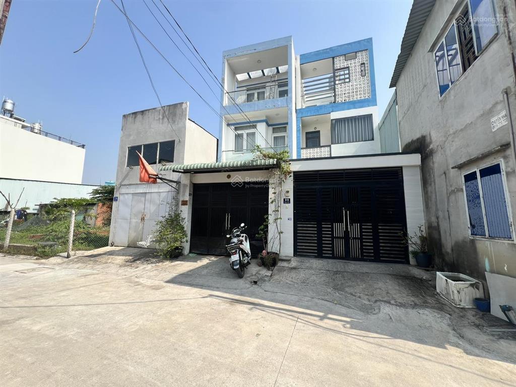 Chính chủ nhà 3 tầng khu vip hiệp bình phước, thủ đức tại 7/4f đs 12, hiệp bình phước, tp. thủ đức