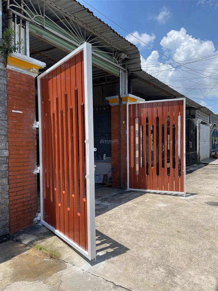 [chính chủ] bán nhà mặt tiền kdc hiệp thành 2, 88m2, nở hậu. sân đậu xe ô tô 7 chỗ. giá 4,3 tỷ.