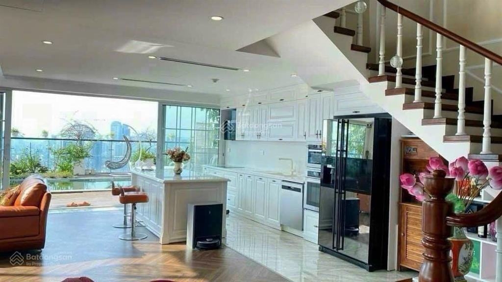 Vip  vip  vip bán căn penhouse dt 500m² phố tú mỡ  nguyễn chánh. giá tốt. 0983 262 ***