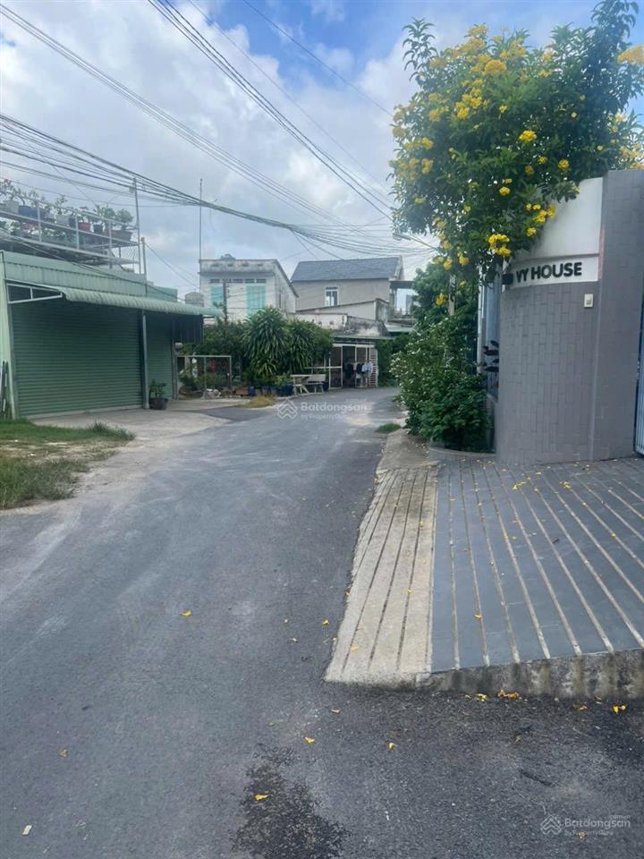 Bán đất gần đường lý tự trọng, 208m2 cln ngang 6,6m đường nhựa, phù hợp làm nhà ở (có thể xây 2 căn