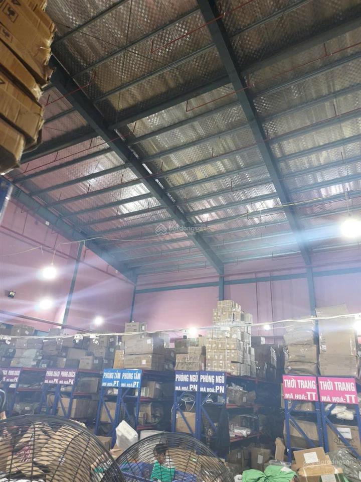 Cho thuê kho xưởng biên giang, hà đông dt 1.500m2