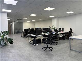 Cho thuê sàn văn phòng tại chung cư hoàng ngân plaza, 125 hoàng ngân, cầu giấy, hà nội dt 173m2