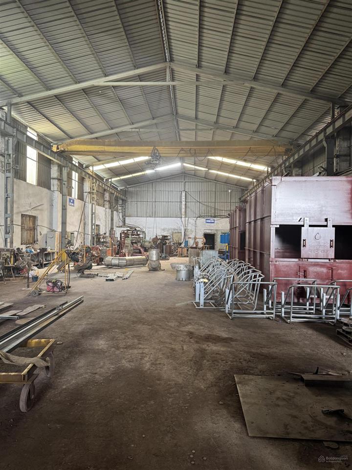 Cho thuê nhà xưởng kcn thạch thất quốc oai dt 3.200m2 có cầu trục, trạm biến áp