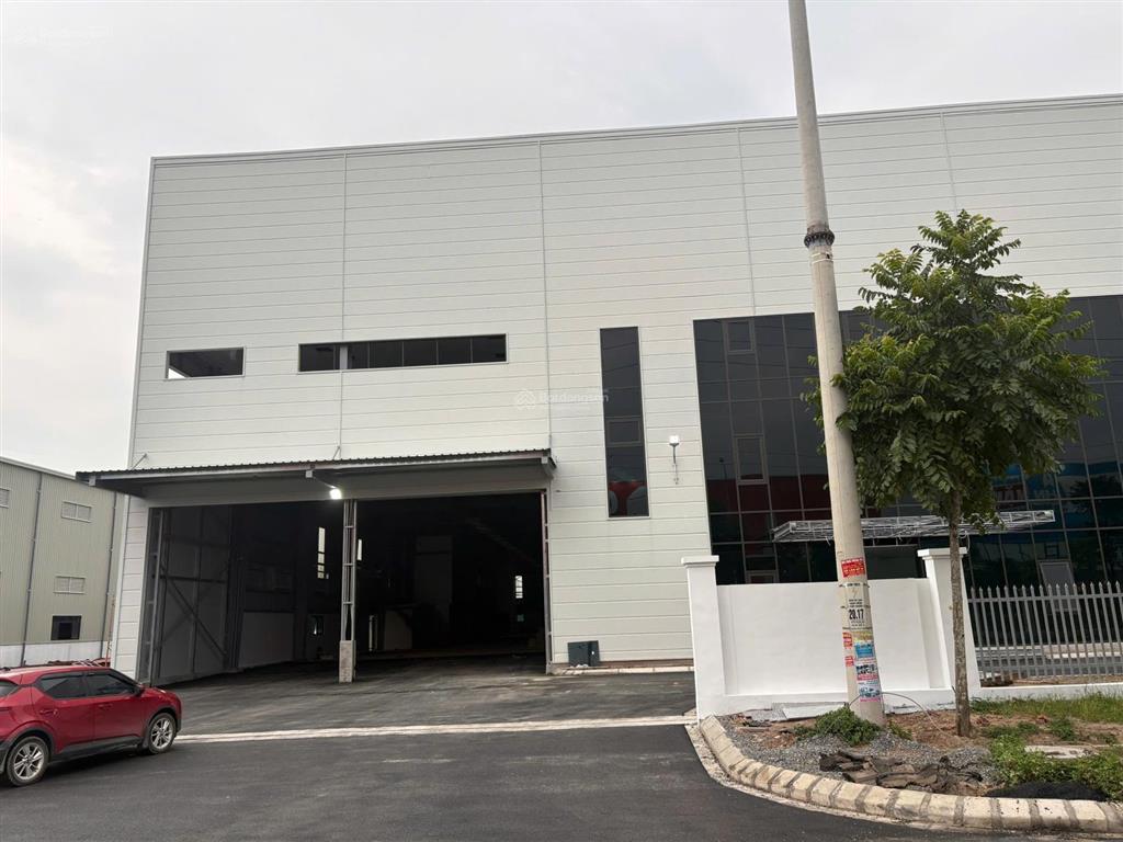 Cho thuê kho xưởng kcn ân thi hưng yên dt 7000m2 (3500 x 2 tầng)