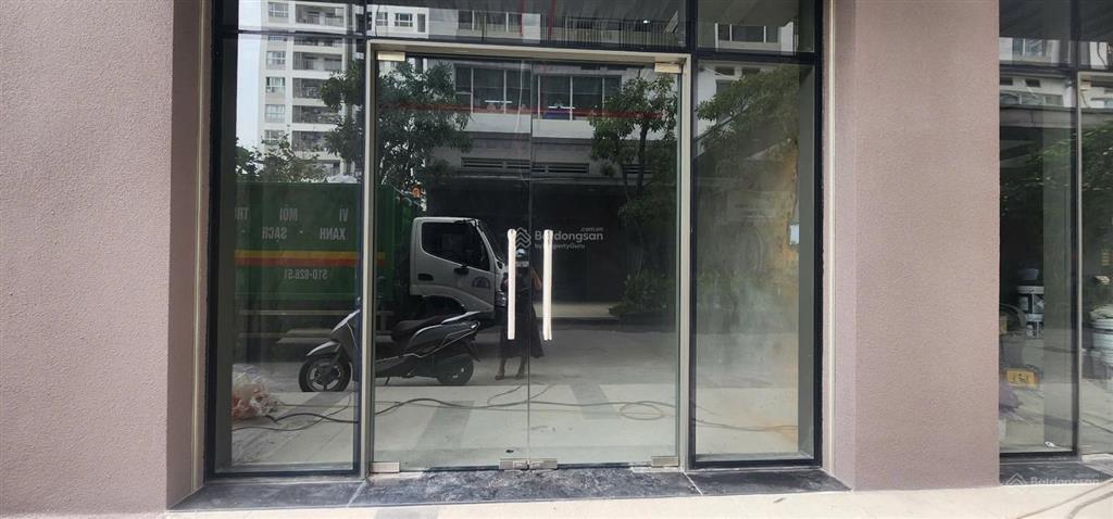 Cho thuê shophouse sunrise riverside, 92m2, 20tr,  0907 727 ***